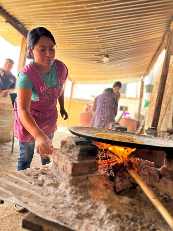 Bed and Breakfast LÍZU Tu casa en un pueblo zapoteca Teotitlán del Valle Exterior foto